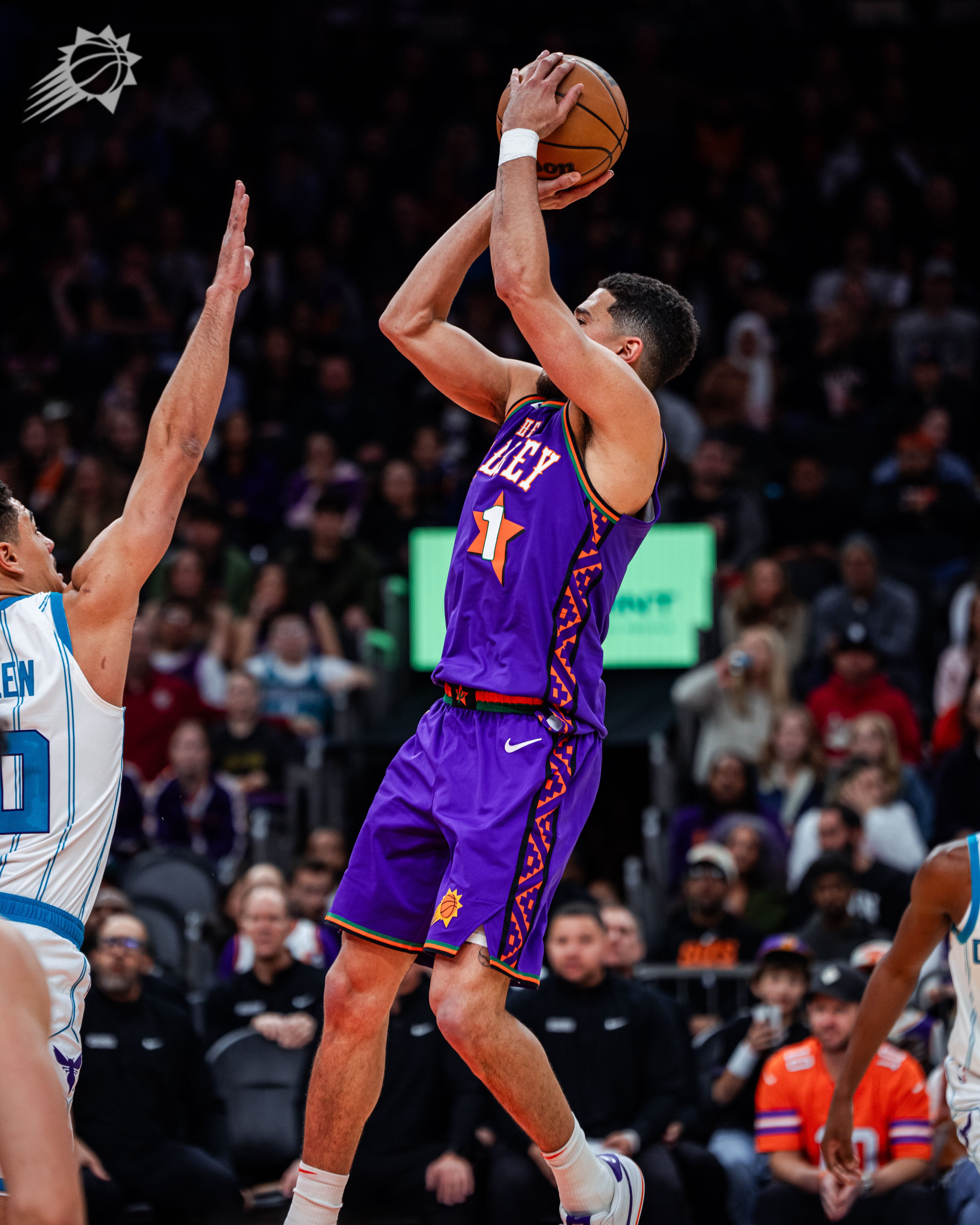 土耳其男篮绝地反击美国男篮,布克高光表现 土耳其男篮绝地反击美国男篮,布克高光表现