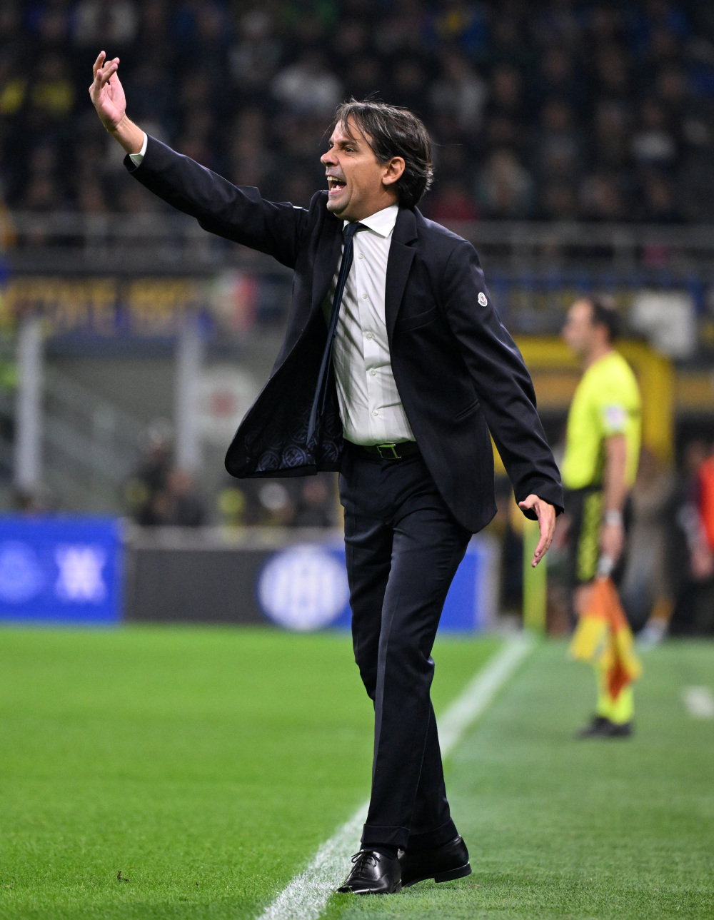 国际米兰险胜罗马,马夏尔一己之力扛起全队的简单介绍 国际米兰险胜罗马,马夏尔一己之力扛起全队的简单介绍