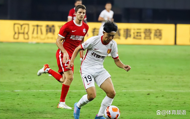 日本羽毛球队鏖战中国羽毛球队，安赛龙打破历史纪录的简单介绍