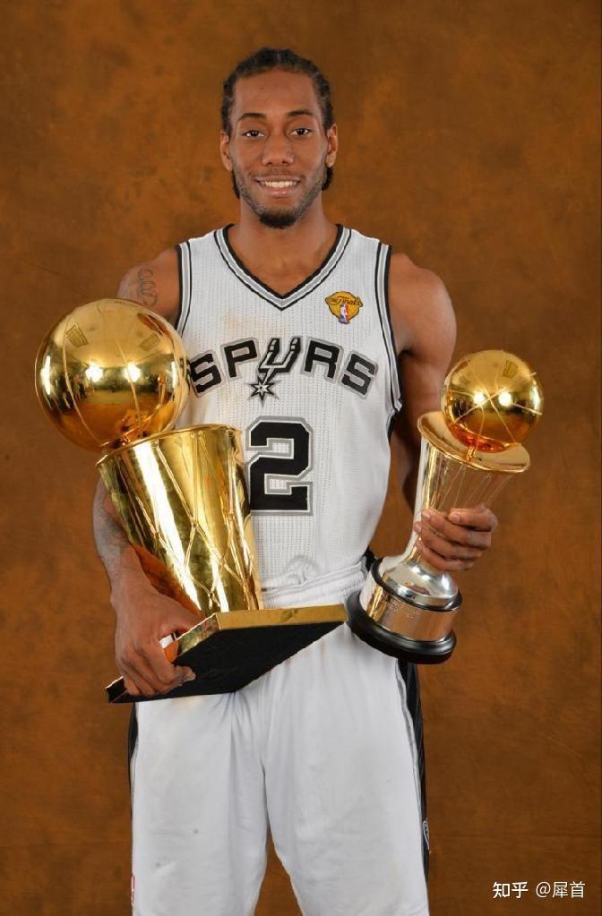 国王逆转雷霆,伦纳德高光表现的简单介绍 国王逆转雷霆,伦纳德高光表现的简单介绍