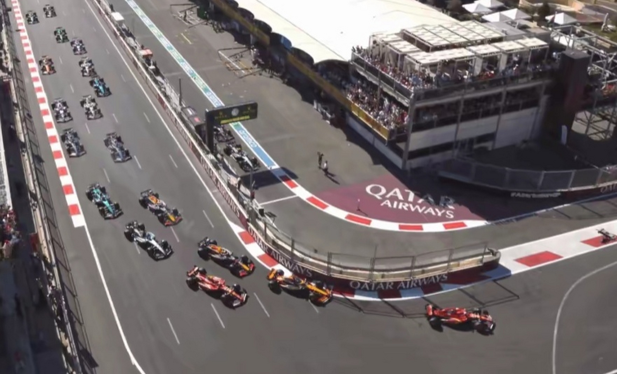 红牛车队横扫法拉利,佩雷兹惊艳四座 红牛车队横扫法拉利,佩雷兹惊艳四座