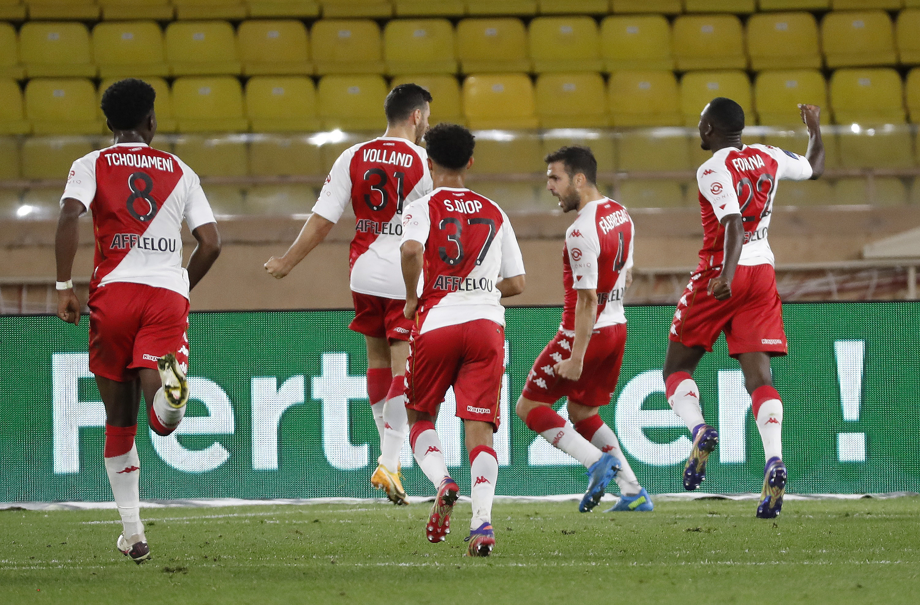 客场作战告捷，法甲劲旅收获珍贵三分