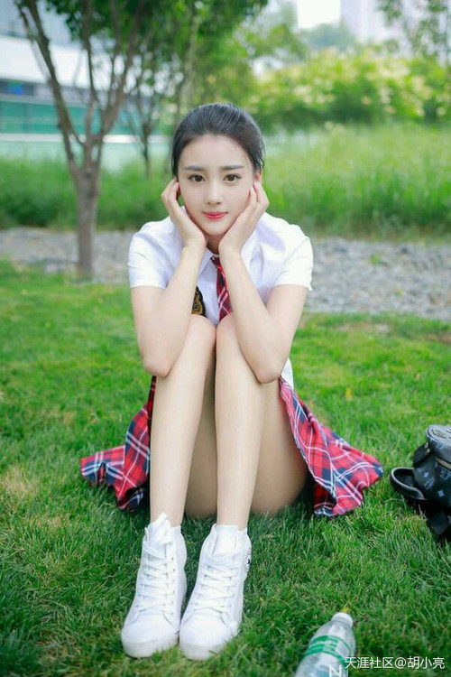 降维打击，约基奇肩扛时代，广东队凿穿旧日神坛