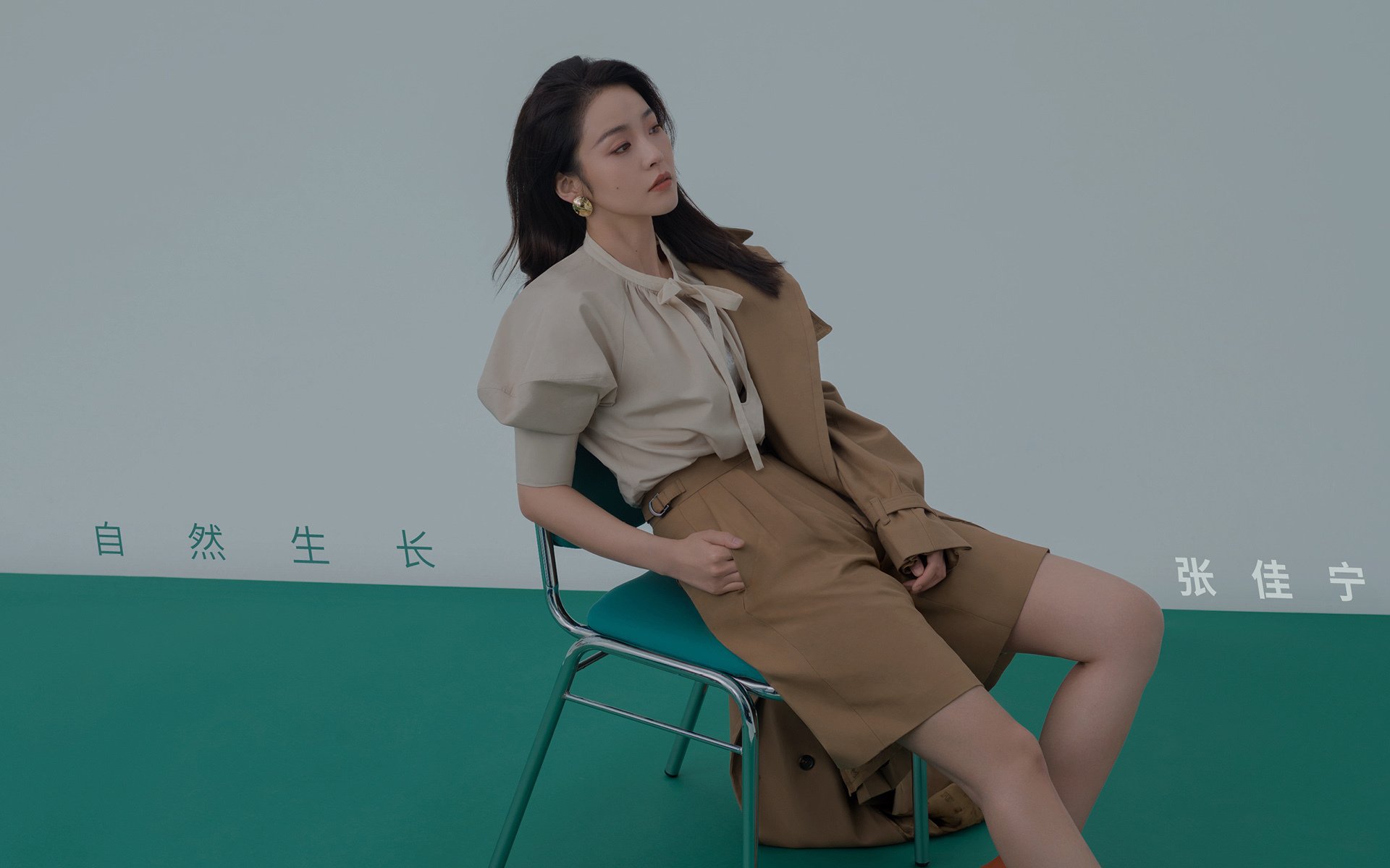 德甲争冠战的戏剧性，秘鲁压哨击败喀麦隆的平行叙事